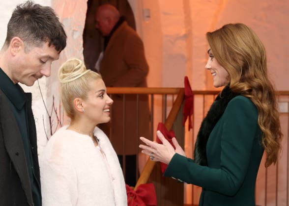 Members Of The Royal Family Attend The Together At Christmas Carol Service LONDON, ENGLAND - DECEMBER 05: Katie Melua speaks with Catherine, Princess of Wales at the Together At Christmas Carol Service at Westminster Abbey on December 05, 2025 in London, England. Led by The Princess and supported by The Royal Foundation, the annual event offered a chance to pause and reflect on the values of love, compassion, and the connections we share. The service also highlighted remarkable individuals from across the UK who have demonstrated extraordinary kindness, empathy, and support within their communities., Credit:Chris Jackson Avalon United Kingdom, England, London, Westminster Abbey  Copyright: xChrisxJacksonx xAvalonx 1056771949