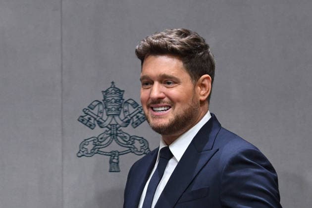 ITALY - PRESS CONFERENCE IN OCCASIONE DELLA PRESENTAZIONE DEL CONCERTO PER I POVERI AT THE VATICAN - 2025 12 5 Italy, Rome, Vatican, 2025 12 5.Michael Steven Bublé during a Press conference for the Concert with the Poor. at the Vatican. Pictured are da sinista Don marco Frisina ,Serena Autieri, Michael Steven Bublé and Gualtiero Ventura EDITORIAL USE ONLY - NO BOOKS Copyright: xALESSIAxGIULIANIx