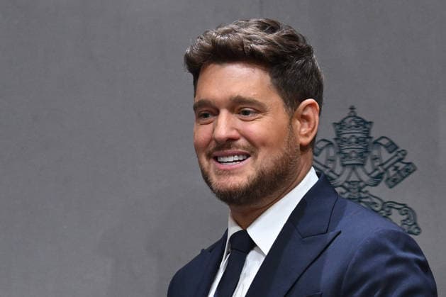 ITALY - PRESS CONFERENCE IN OCCASIONE DELLA PRESENTAZIONE DEL CONCERTO PER I POVERI AT THE VATICAN - 2025 12 5 Italy, Rome, Vatican, 2025 12 5.Michael Steven Bublé during a Press conference for the Concert with the Poor. at the Vatican. Pictured are da sinista Don marco Frisina ,Serena Autieri, Michael Steven Bublé and Gualtiero Ventura EDITORIAL USE ONLY - NO BOOKS Copyright: xALESSIAxGIULIANIx