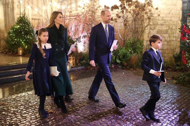 The ˜Together At Christmas™ Carol Service The Prince and Princess of Wales and other Members of the Royal Family attend the fifth ˜Together At Christmas™ Carol Service at Westminster Abbey, London, UK, on the 5th December 2025. Picture by Chris Jackson WPA-Pool London Westminster Abbey London United Kingdom  WHA-0806