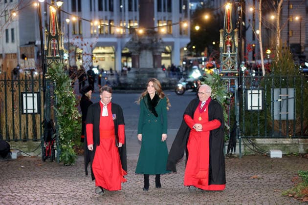 . 05 12 2025. London, United Kingdom. Prince William and Kate Middleton , the Prince and Princess of Wales, with their children Prince George, Princess Charlotte and Prince Louis at the Together at Christmas carol service at Westminster Abbey in London.  xPicturexbyxxi-Imagesx xPoolx IIM-26438-0067