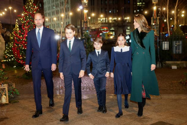 . 05 12 2025. London, United Kingdom. Prince William and Kate Middleton , the Prince and Princess of Wales, with their children Prince George, Princess Charlotte and Prince Louis at the Together at Christmas carol service at Westminster Abbey in London.  xPicturexbyxxi-Imagesx xPoolx IIM-26438-0079