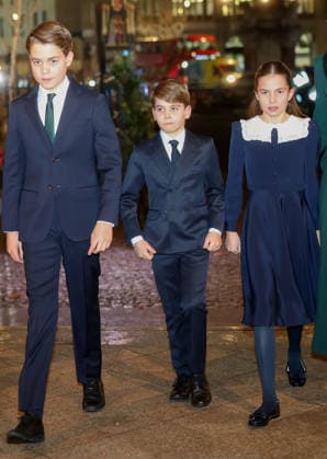 . 05 12 2025. London, United Kingdom. Prince George, Princess Charlotte and Prince Louis arriving at the Together at Christmas carol service at Westminster Abbey in London.  xPicturexbyxxi-Imagesx xPoolx IIM-26438-0090