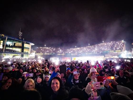 04 12 2025, Schladming, AUT, On the road in Styria, Ski Opening 2025, concert, in the picture Backstreet Boys, feature, overview, Planai Stadium, feature, fan, concert,