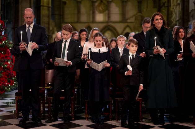 Together At Christmas carol service 2025 The Prince and Princess of Wales and their children Prince George, Princess Charlotte and Prince Louis (right) during the Together At Christmas carol service at Westminster Abbey in London. Picture date: Friday December 5, 2025., Credit:Aaron Chown Avalon UK, London  Copyright: xAaronxChownx xAvalonx 1056828138
