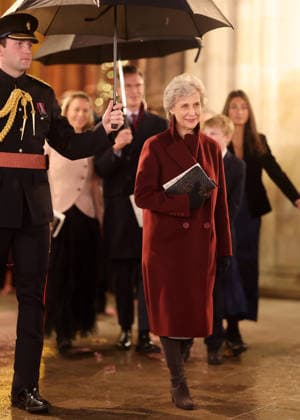 Members Of The Royal Family Attend The Together At Christmas Carol Service LONDON, ENGLAND - DECEMBER 05: Birgitte, Duchess of Gloucester departs from the Together At Christmas Carol Service at Westminster Abbey on December 05, 2025 in London, England. Led by The Princess and supported by The Royal Foundation, the annual event offered a chance to pause and reflect on the values of love, compassion, and the connections we share. The service also highlighted remarkable individuals from across the UK who have demonstrated extraordinary kindness, empathy, and support within their communities., Credit:Chris Jackson Avalon United Kingdom, England, London, Westminster Abbey  Copyright: xChrisxJacksonx xAvalonx 1056828369