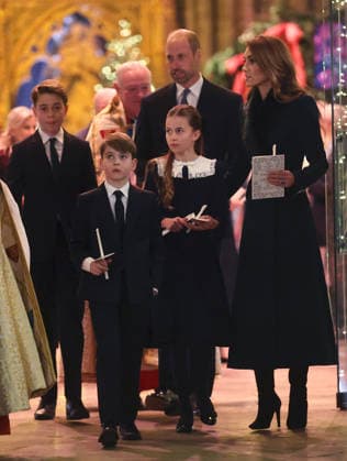 Members Of The Royal Family Attend The Together At Christmas Carol Service LONDON, ENGLAND - DECEMBER 05: Prince George of Wales, Prince Louis of Wales, Prince William, Prince of Wales, Princess Charlotte of Wales and Catherine, Princess of Wales depart from the Together At Christmas Carol Service at Westminster Abbey on December 05, 2025 in London, England. Led by The Princess and supported by The Royal Foundation, the annual event offered a chance to pause and reflect on the values of love, compassion, and the connections we share. The service also highlighted remarkable individuals from across the UK who have demonstrated extraordinary kindness, empathy, and support within their communities., Credit:Chris Jackson Avalon United Kin  Copyright: xChrisxJacksonx xAvalonx 1056828400