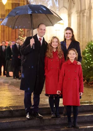Members Of The Royal Family Attend The Together At Christmas Carol Service LONDON, ENGLAND - DECEMBER 05: Lord Frederick Windsor, Maud Windsor, Sophie Winkleman and Isabella Windsor depart from the Together At Christmas Carol Service at Westminster Abbey on December 05, 2025 in London, England. Led by The Princess and supported by The Royal Foundation, the annual event offered a chance to pause and reflect on the values of love, compassion, and the connections we share. The service also highlighted remarkable individuals from across the UK who have demonstrated extraordinary kindness, empathy, and support within their communities., Credit:Chris Jackson Avalon United Kingdom, England, London, Westminster Abbey  Copyright: xChrisxJacksonx xAvalonx 1056828485