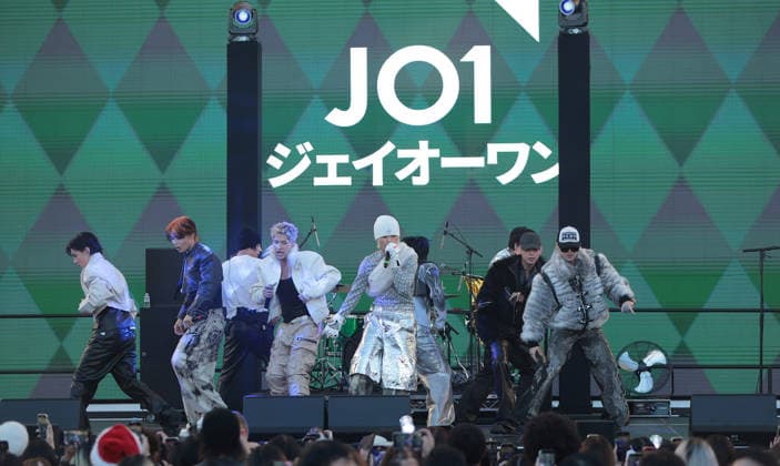 iHeartRadio 102.7 KIIS FM s Jingle Ball 2025 - Pre-Show Village Keigo Sato, Junki Kono, Syoya Kimata, Sho Yonashiro, Sukai Kinjo, Takumi Kawanishi, Ren Kawashiri, Issei Mamehara, Ruki Shiroiwa of JO1 perform at iHeartRadio 102.7 KIIS FM s Jingle Ball 2025 Presented by Capital One - Pre-Show at Intuit Dome on December 05, 2025 in Los Angeles, California. Inglewood INTUIT DOME California USA Copyright: xCraSH imageSPACEx