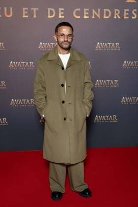 Avatar: Fire And Ash European Premiere Guest and VIP - Paris AJ French actor and humorist Malik Bentalha attends the Avatar: Fire And Ash European Premiere on December 5, 2025 at the Seine Musicale in Boulogne-Billancourt, near Paris, France. Photo by Alexis Jumeau ABACAPRESS.COM Paris France  Copyright: xJumeauxAlexis ABACAx