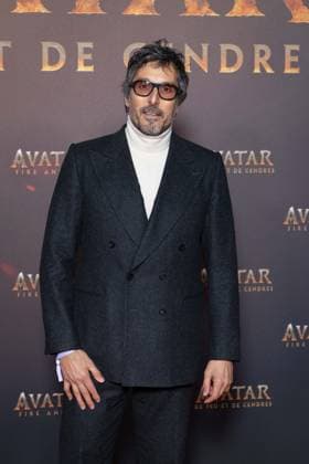 Avatar: Fire And Ash European Premiere Guest and VIP - Paris AJ French actor Vincent Elbaz attends the Avatar: Fire And Ash European Premiere on December 5, 2025 at the Seine Musicale in Boulogne-Billancourt, near Paris, France. Photo by Alexis Jumeau ABACAPRESS.COM Paris France  Copyright: xJumeauxAlexis ABACAx