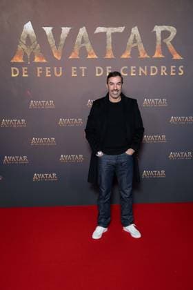 Avatar: Fire And Ash European Premiere Guest and VIP - Paris AJ French former football player Robert Pires attends the Avatar: Fire And Ash European Premiere on December 5, 2025 at the Seine Musicale in Boulogne-Billancourt, near Paris, France. Photo by Alexis Jumeau ABACAPRESS.COM Paris France  Copyright: xJumeauxAlexis ABACAx