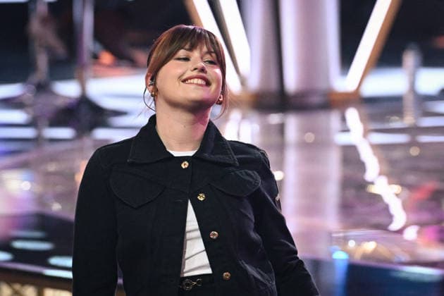 The Telethon show in Paris FA French singer Marine performs during the Telethon show on France Television in Paris on December 5, 2025. Photo by Firas Abdullah ABACAPRESS.COM Paris Ile-de-France France  Copyright: xAbdullahxFiras ABACAx