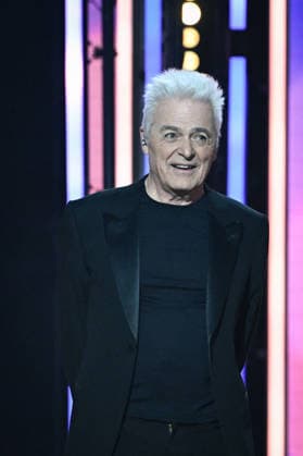 The Telethon show in Paris FA Daniel Lavoie performs Notre Dame de Paris during the Telethon show on France Television in Paris on December 5, 2025. Photo by Firas Abdullah ABACAPRESS.COM Paris Ile-de-France France  Copyright: xAbdullahxFiras ABACAx