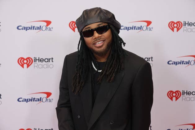 iHeartRadio 102.7 KIIS FM s Jingle Ball 2025 - Arrivals Leon Thomas III attends iHeartRadio 102.7 KIIS FM s Jingle Ball 2025 at Intuit Dome on December 05, 2025 in Los Angeles, California. Inglewood INTUIT DOME California USA Copyright: xCraSH imageSPACEx
