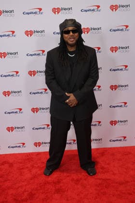 iHeartRadio 102.7 KIIS FM s Jingle Ball 2025 - Arrivals Leon Thomas III attends iHeartRadio 102.7 KIIS FM s Jingle Ball 2025 at Intuit Dome on December 05, 2025 in Los Angeles, California. Inglewood INTUIT DOME California USA Copyright: xCraSH imageSPACEx