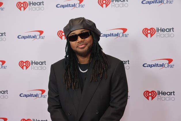 iHeartRadio 102.7 KIIS FM s Jingle Ball 2025 - Arrivals Leon Thomas III attends iHeartRadio 102.7 KIIS FM s Jingle Ball 2025 at Intuit Dome on December 05, 2025 in Los Angeles, California. Inglewood INTUIT DOME California USA Copyright: xCraSH imageSPACEx