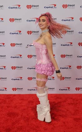 iHeartRadio 102.7 KIIS FM s Jingle Ball 2025 - Arrivals McKenzi Brooke attends iHeartRadio 102.7 KIIS FM s Jingle Ball 2025 at Intuit Dome on December 05, 2025 in Los Angeles, California. Inglewood INTUIT DOME California USA Copyright: xCraSH imageSPACEx