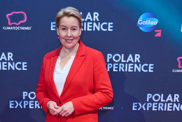 Franziska Giffey Opening of the exhibition POLAR EXPERIENCE The immersive exhibition about the Arctic and Antarctic in the Arena Berlin on 05 12 2025 Opening Polar Experience