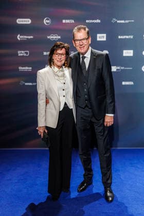 05 12 2025 Düsseldorf Day 2 on the sidelines of the award ceremony 18 German Sustainability Award at the Maritim Hotel Here Dr. Gerd Müller with his wife Gertie Müller Hoorens Düsseldorf Maritim Hotel North Rhine-Westphalia Germany