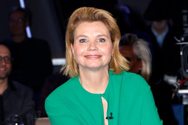 Annette Frier at the recording of the NDR Talk Show in the NDR television studio Lokstedt Hamburg, 05 12 2025 Foto:xH.xHartmannx xFuturexImagex ndr_talk0512_5232