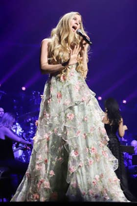 Joss Stone live at the 31 Night of the Proms 2025 in the Barclays Arena Hamburg, 05 12 2025 Foto:xgbrcix xFuturexImagex notp_hh_5201