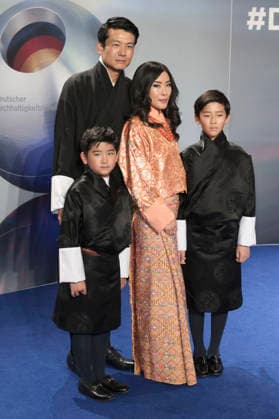 Jigme Khesar Namgyel Wangchuck and Jetsun Pema with family at the presentation of the 18 German Sustainability Award 2025 at the Maritim Hotel Düsseldorf, 05 12 2025 Foto:xR.xSchmiegeltx xFuturexImagex dnp0512_5265