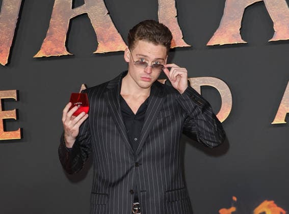 Britain Dalton Avant première du film Avatar Fire and Ash Avatar de Feu et de Cendres à la Seine Musicale de Boulogne Billancourt le 5 décembre 2025 Coadic Guirec Bestimage Preview screening of the film Avatar Fire and Ash at the Seine Musicale in Boulogne Billancourt on December 5, 2025 Paris France  Copyright: xCOADICxGUIRECx xBESTIMAGExCOADICxGUIRECx xBESTIMAGEx