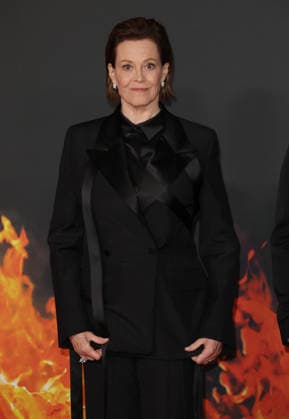 Sigourney Weaver Avant première du film Avatar Fire and Ash Avatar de Feu et de Cendres à la Seine Musicale de Boulogne Billancourt le 5 décembre 2025 Coadic Guirec Bestimage Preview screening of the film Avatar Fire and Ash at the Seine Musicale in Boulogne Billancourt on December 5, 2025 Paris France  Copyright: xCOADICxGUIRECx xBESTIMAGExCOADICxGUIRECx xBESTIMAGEx