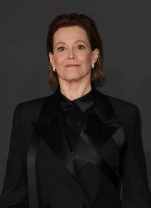 Sigourney Weaver Avant première du film Avatar Fire and Ash Avatar de Feu et de Cendres à la Seine Musicale de Boulogne Billancourt le 5 décembre 2025 Coadic Guirec Bestimage Preview screening of the film Avatar Fire and Ash at the Seine Musicale in Boulogne Billancourt on December 5, 2025 Paris France  Copyright: xCOADICxGUIRECx xBESTIMAGExCOADICxGUIRECx xBESTIMAGEx