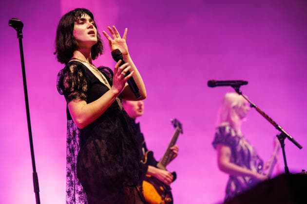 The Last Dinner Party performs in Brighton, UK Brighton, UK, The Last Dinner Party, Friday 5 December 2025 at Brighton Centre. Persons pictured: Abigail Morris lead vocals, Credit:Andy Sturmey Avalon United Kingdom  Copyright: xAndyxSturmeyx xAvalonx 1056858037