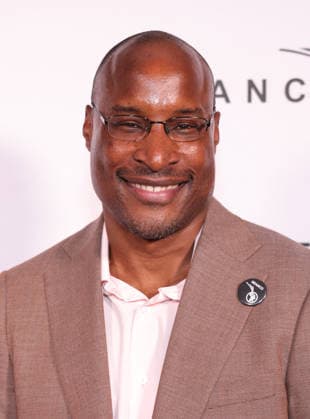 The GEANCO Family Reunion Holiday Gala - LA Afam Onyema At The GEANCO Family Reunion Holiday Gala-At The 1 Hotel In West Hollywood CA, USA on December 05, 2025. Photo by Fati S ABACAPRESS.COM West Hollywood CA United States  Copyright: xFatixSadou ABACAPRESS.COMx