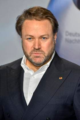 ABBduesseldorf Daniel M Harrich German director, film producer guest on the blue carpet at the 18th German Sustainability Award 2025 ceremony at the Maritim Hotel on 05 12 2025 NRW Germany