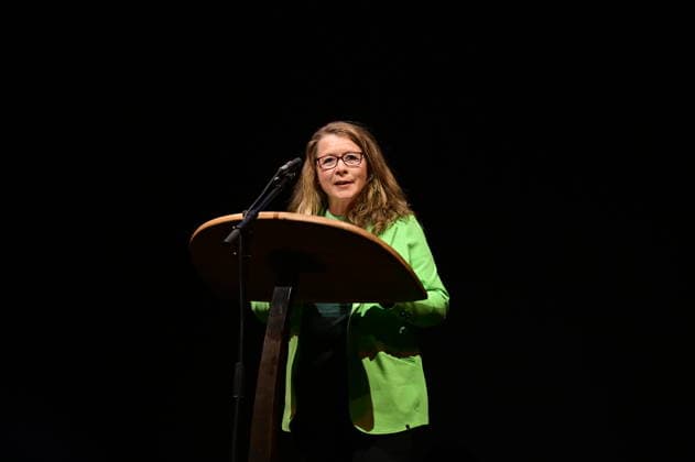Catrin Hammer at the ceremony for the awarding of the Meridian of Honorary Office at the Gerhart Hauptmann Theater Görlitz Görlitz, 05 12 2025 Copyright: xMatthiasxWehnertx