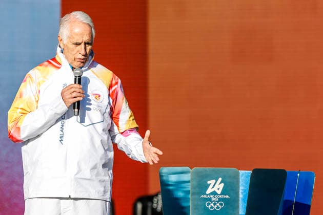 December 6, 2025, Rome, Italia, Italy: 06 12 2025 Rome, The Olympic Torch departs from Rome for the Milan Cortina 2026 Winter Olympics. Giovanni Malago Rome Italy  - ZUMAa289 20251206_zia_a289_003 Copyright: xFrancescoxFotiax