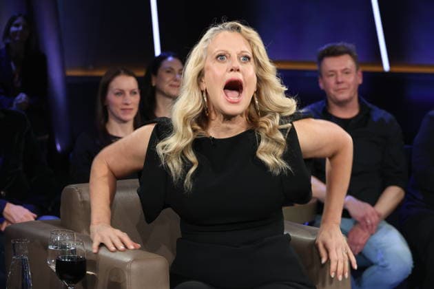 Barbara Schöneberger hosts the NDR Talk Show on 5 12 2025, photo session before the broadcast in the 3 program of NDR television in the Hamburg Lokstedt television studio