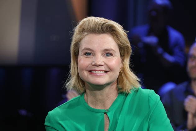 Annette Frier, actress, guest on the NDR Talk Show on 5 12 2025, photo session before the broadcast in the 3 program of NDR television in the Hamburg Lokstedt television studio
