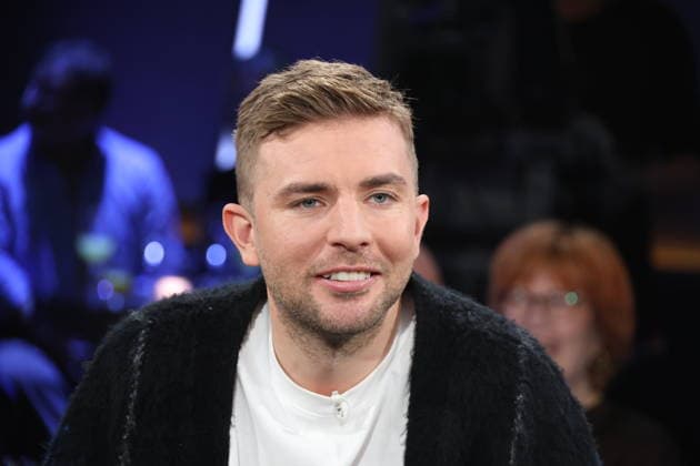 Christoph Kramer, soccer world champion and author, as a guest on the NDR Talk Show on 5 12 2025, photo session before the broadcast in the 3 program of NDR television in the Hamburg Lokstedt television studio