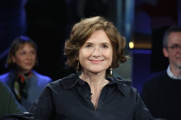 Victoria Trauttmansdorff, actress, guest on the NDR Talk Show on 5 12 2025, photo session before the broadcast in the 3 program of NDR television in the Hamburg Lokstedt television studio