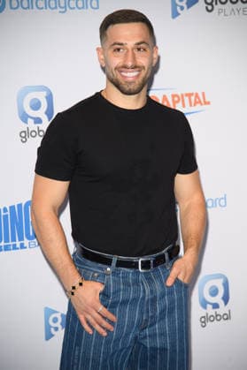 Capital s Jingle Bell Ball with Barclaycard Arrivals 2025 Saturday at O2 Arena, London Kem Cetinay attends Capital s Jingle Bell Ball with Barclaycard 2025 at O2 Arena, London, England, UK on Saturday 6 December, 2025., Credit:Justin Ng Avalon UK, England, London, O2 Arena  Copyright: xJustinxNgx xAvalonx 1057125761