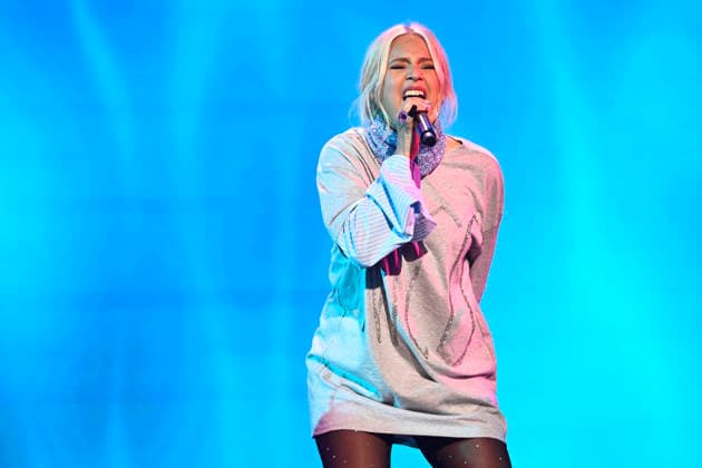 STOCKHOLM, SWEDEN 20251206 Nicolina Mercedes Brandström performs with laten Deja Vu by Olivia Rodrigo during the final of Idol 2025 STOCKHOLM SWEDEN x10060x  Copyright: xHenrikxMontgomery TTx IDOL 2025 kBqRcWHlDeA