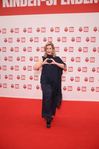 Donation gala A Heart for Children 2025 Alexa Maria Surholt at the TV donation gala A Heart for Children at Studio Adlershof on 06 12 2025 in Berlin Copyright: xEventpressxKochanx