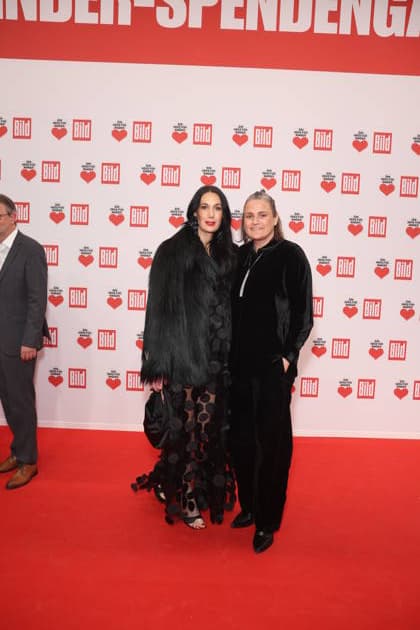 Donation gala A Heart for Children 2025 Magdalena Golombek and Nadine Angerer at the TV donation gala A Heart for Children at Studio Adlershof on 06 12 2025 in Berlin Copyright: xEventpressxKochanx