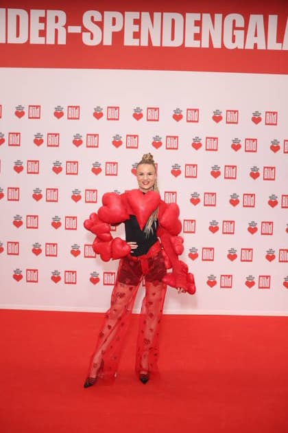 Donation gala Ein Herz für Kinder 2025 Celine Behringer at the TV donation gala Ein Herz für Kinder at Studio Adlershof on 06 12 2025 in Berlin Copyright: xEventpressxKochanx