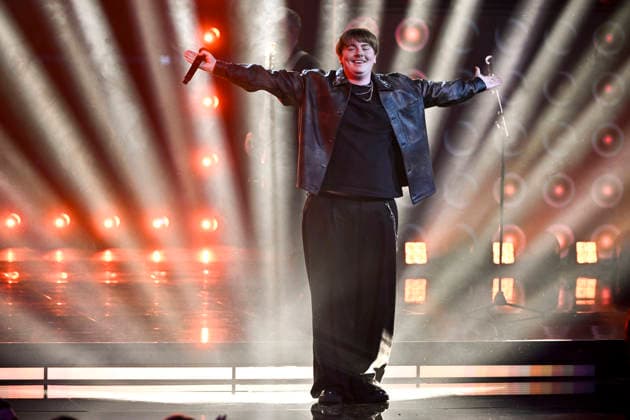 STOCKHOLM, SWEDEN 20251206 Love Hedlund Stenmarck performs Dancing in the Dark by Bruce Springsteen during the final of Idol 2025 STOCKHOLM SWEDEN x10060x  Copyright: xHenrikxMontgomery TTx IDOL 2025 VzOMBN9sNLw