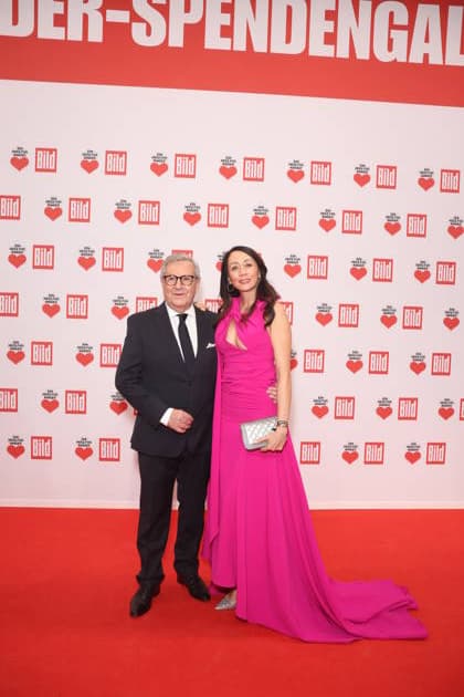 Donation gala A Heart for Children 2025 Jan Hofer and Phong Lan Hofer at the TV donation gala A Heart for Children at Studio Adlershof on 06 12 2025 in Berlin Copyright: xEventpressxKochanx