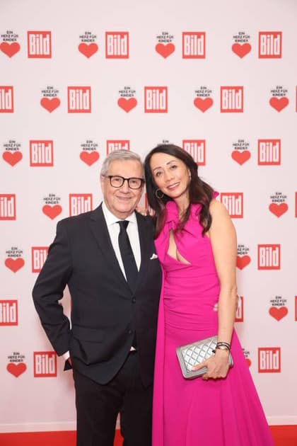 Donation gala A Heart for Children 2025 Jan Hofer and Phong Lan Hofer at the TV donation gala A Heart for Children at Studio Adlershof on 06 12 2025 in Berlin Copyright: xEventpressxKochanx