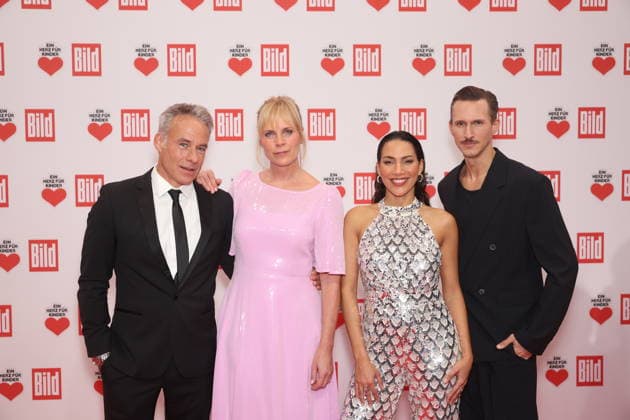 Spengala Ein Herz für Kinder 2025 Marco Girnth, Melanie Marschke, Amy Musul and Johannes Hendrik Langer at the TV fundraising gala Ein Herz für Kinder at Studio Adlershof on 06 12 2025 in Berlin Copyright: xEventpressxKochanx