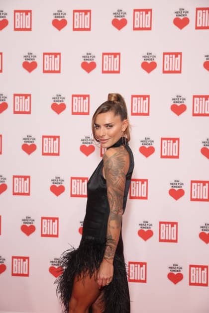 Donation gala Ein Herz für Kinder 2025 Sophia Thomalla at the TV donation gala Ein Herz für Kinder at Studio Adlershof on 06 12 2025 in Berlin Copyright: xEventpressxKochanx