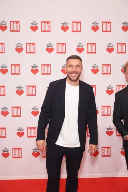 Donation gala A Heart for Children 2025 Lukas Podolski at the TV donation gala A Heart for Children at Studio Adlershof on 06 12 2025 in Berlin Copyright: xEventpressxKochanx